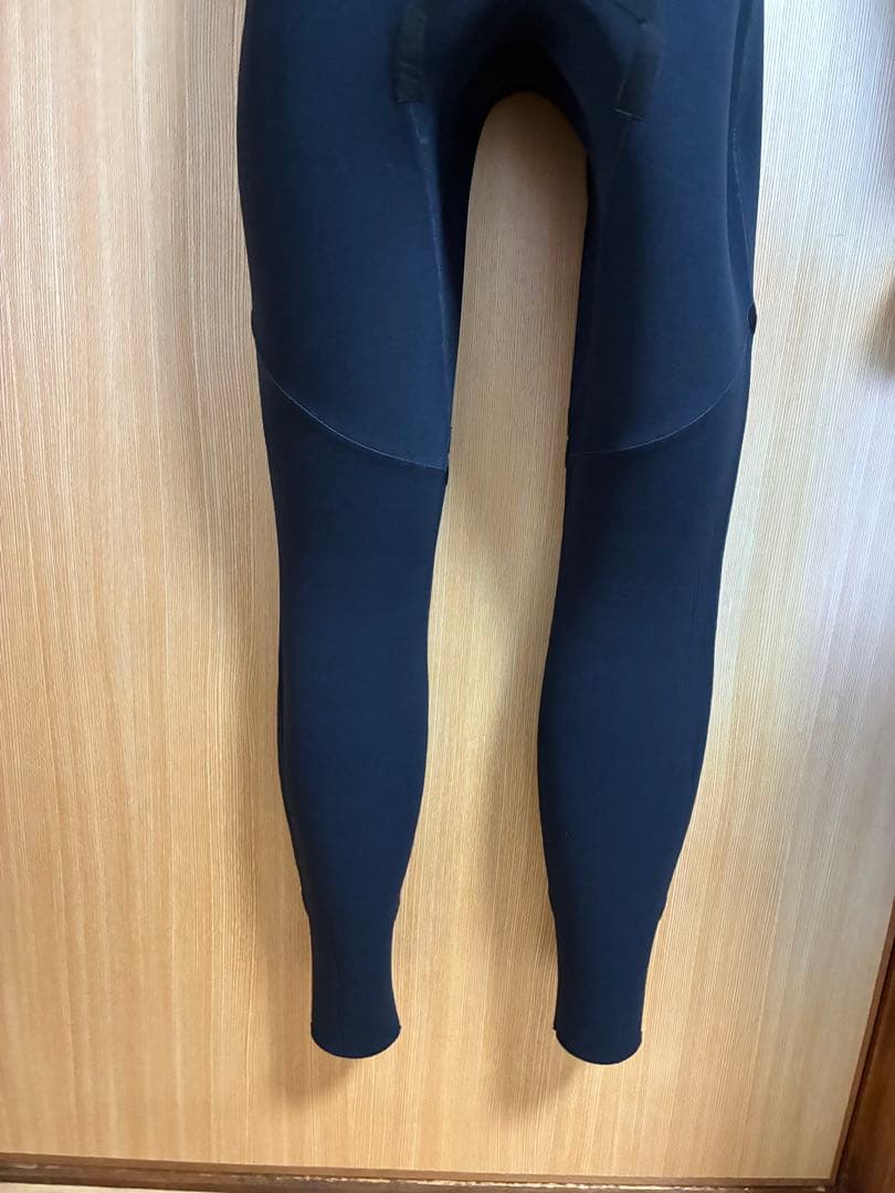 BILLABONG ノンジップウェットスーツ 3×2mm サイズML