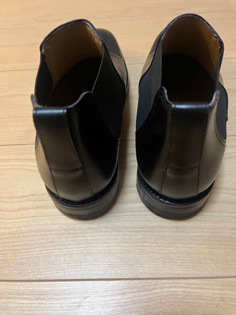 Berwick ブラック サイドゴアブーツ