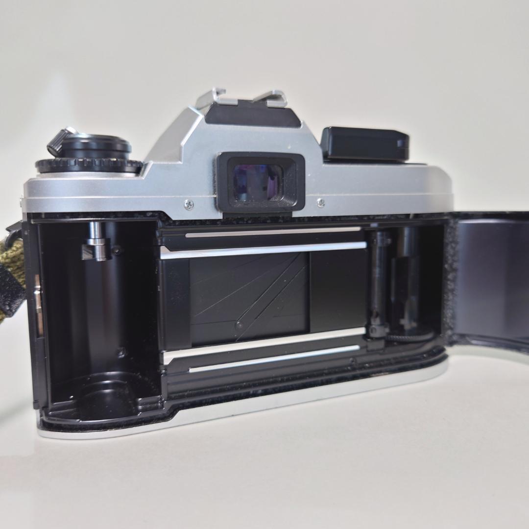 【希少・格安】Nikon（ニコン） FG-20 フィルム式一眼レフカメラ