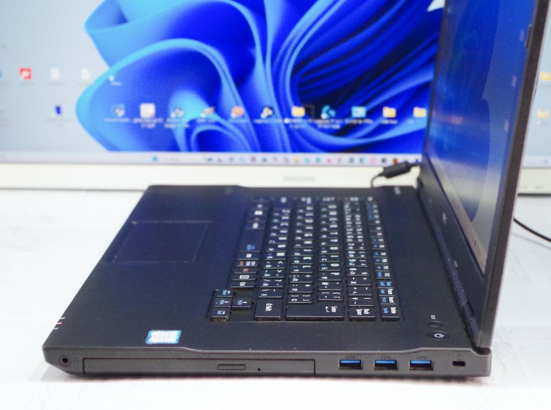 ◆NEC Versa　★16GB　500G　Win11　★Office2021