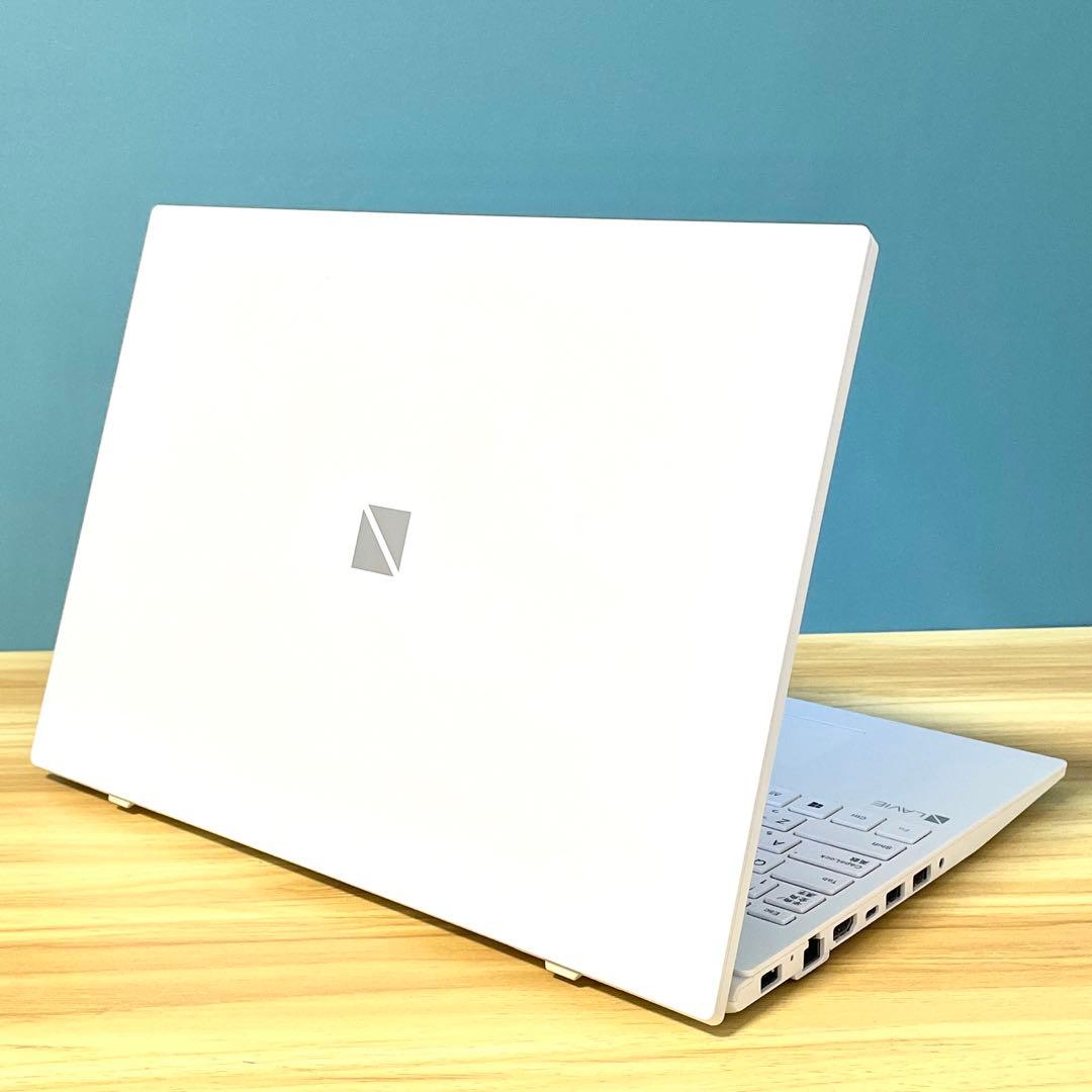 Windowsノート本体 NEC LAVIE N15/Ryzen3/16GB/NVMeSSD512GB