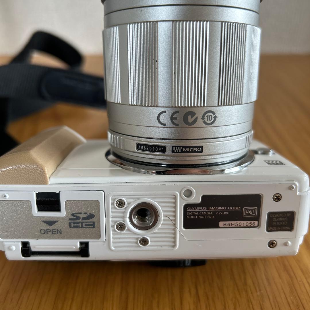【marikko24】OLYMPUS PEN E-PL1s ホワイト