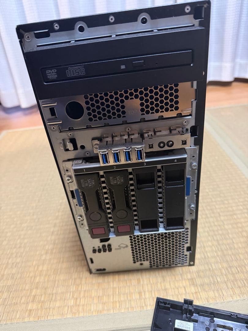 Hewlett Packard ProLiant ML30 Gen9 サーバー