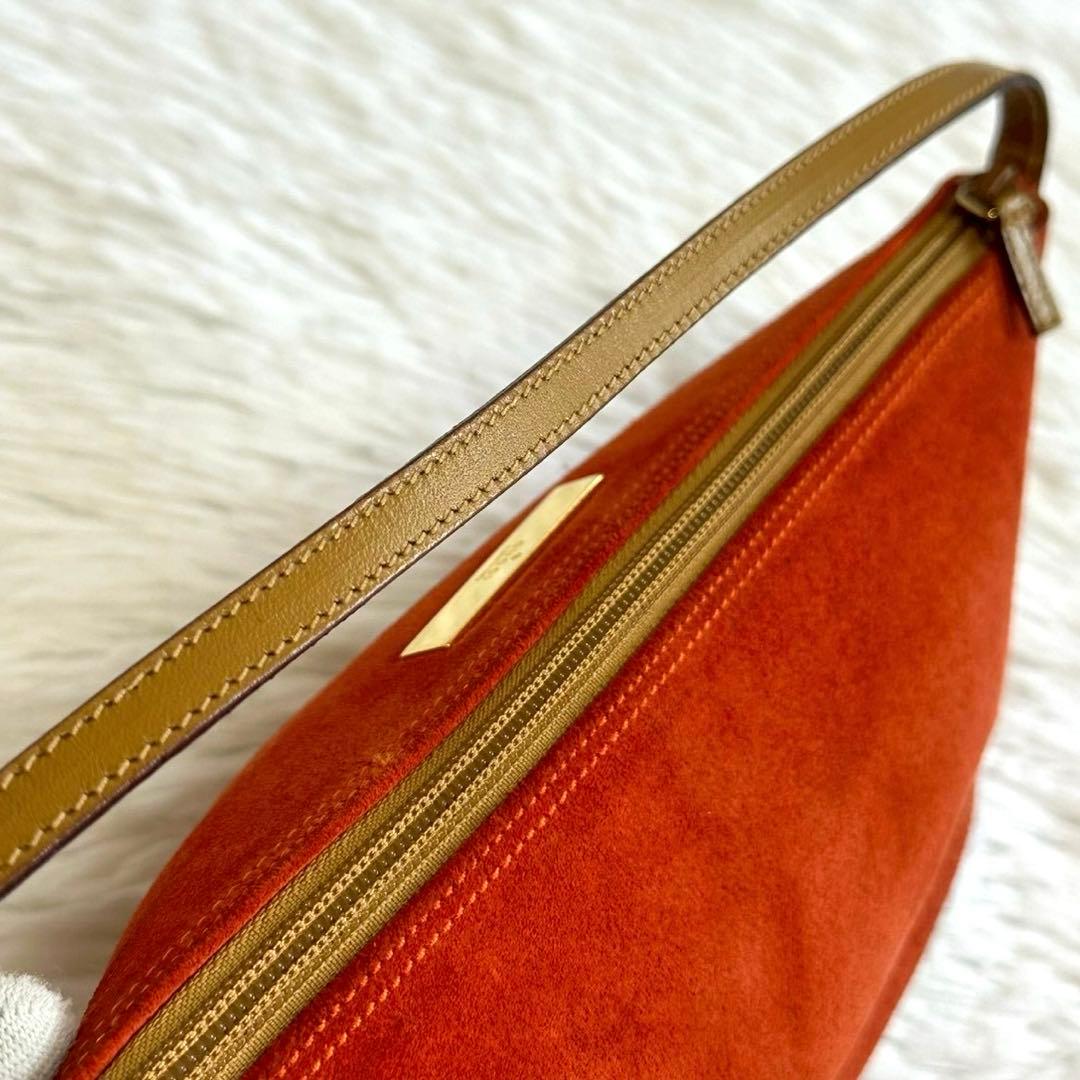 グッチ GGキャンバス アクセサリーポーチ ハンドバッグ ポーチ オレンジ