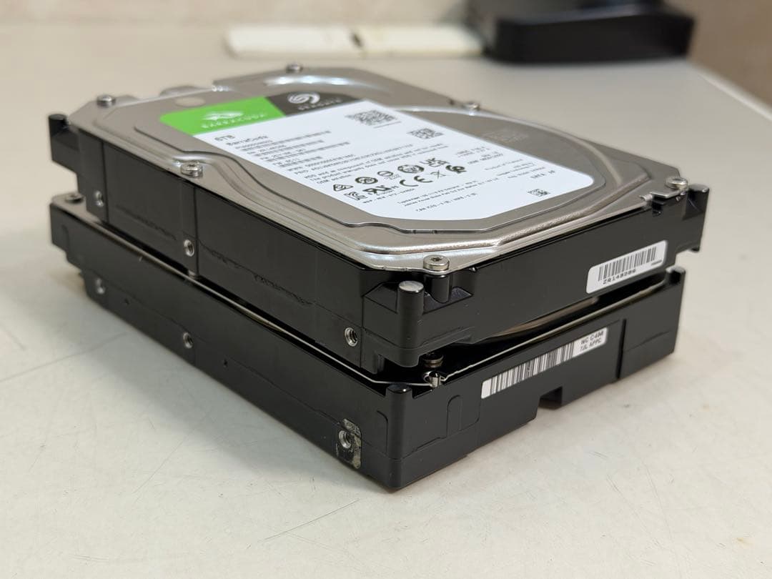 HDD 3.5インチ 容量 6Tb , 2tnまとめて 2点