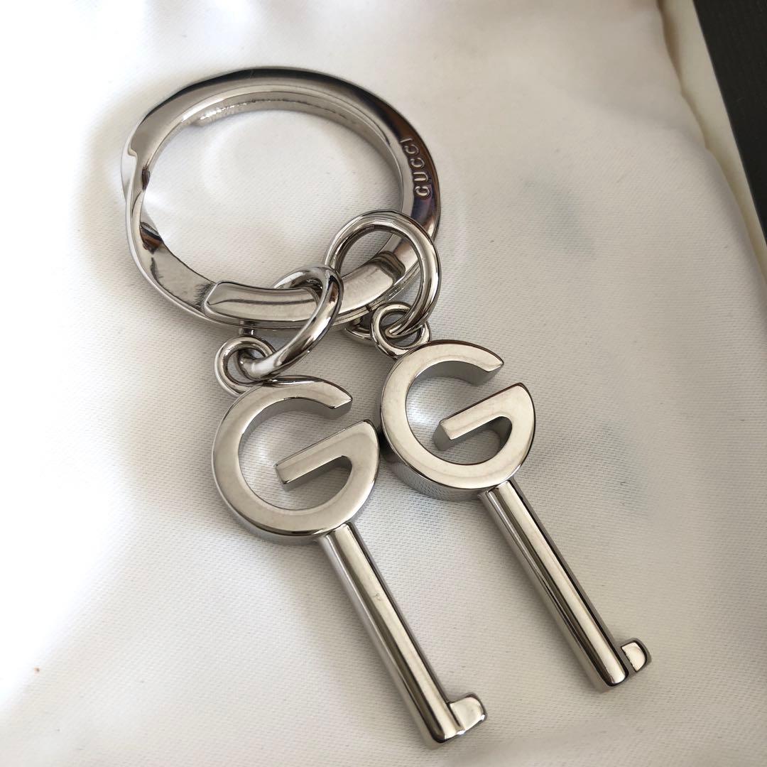 GUCCI キーリング　シルバー