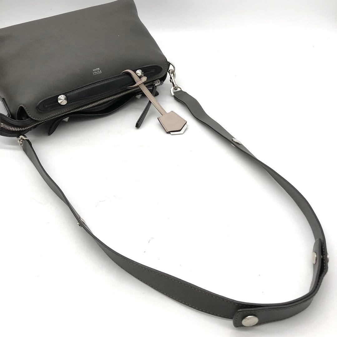 フェンディ ショルダーバッグ 2way バイザウェイ ミディアム レザー グレー