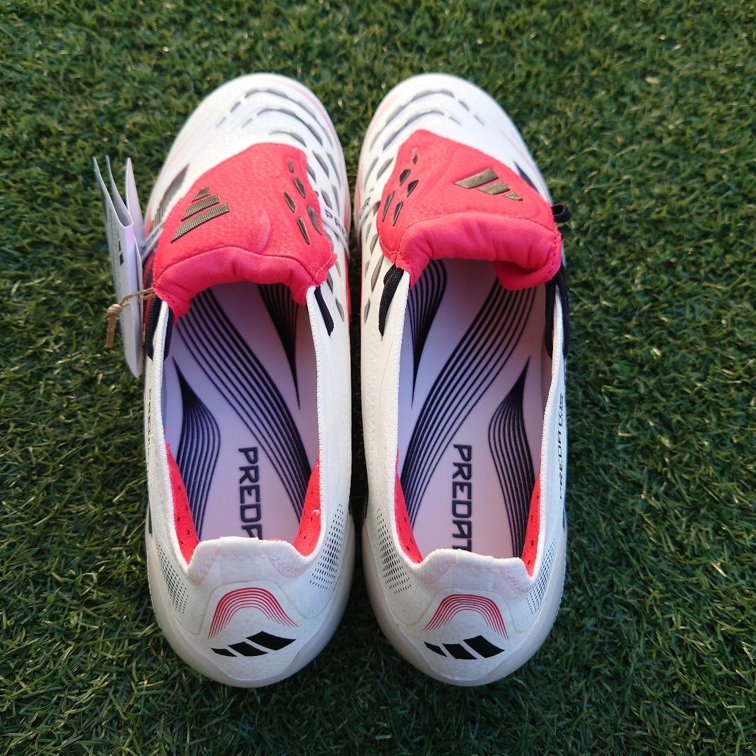 adidas Predator サッカーシューズ ホワイト