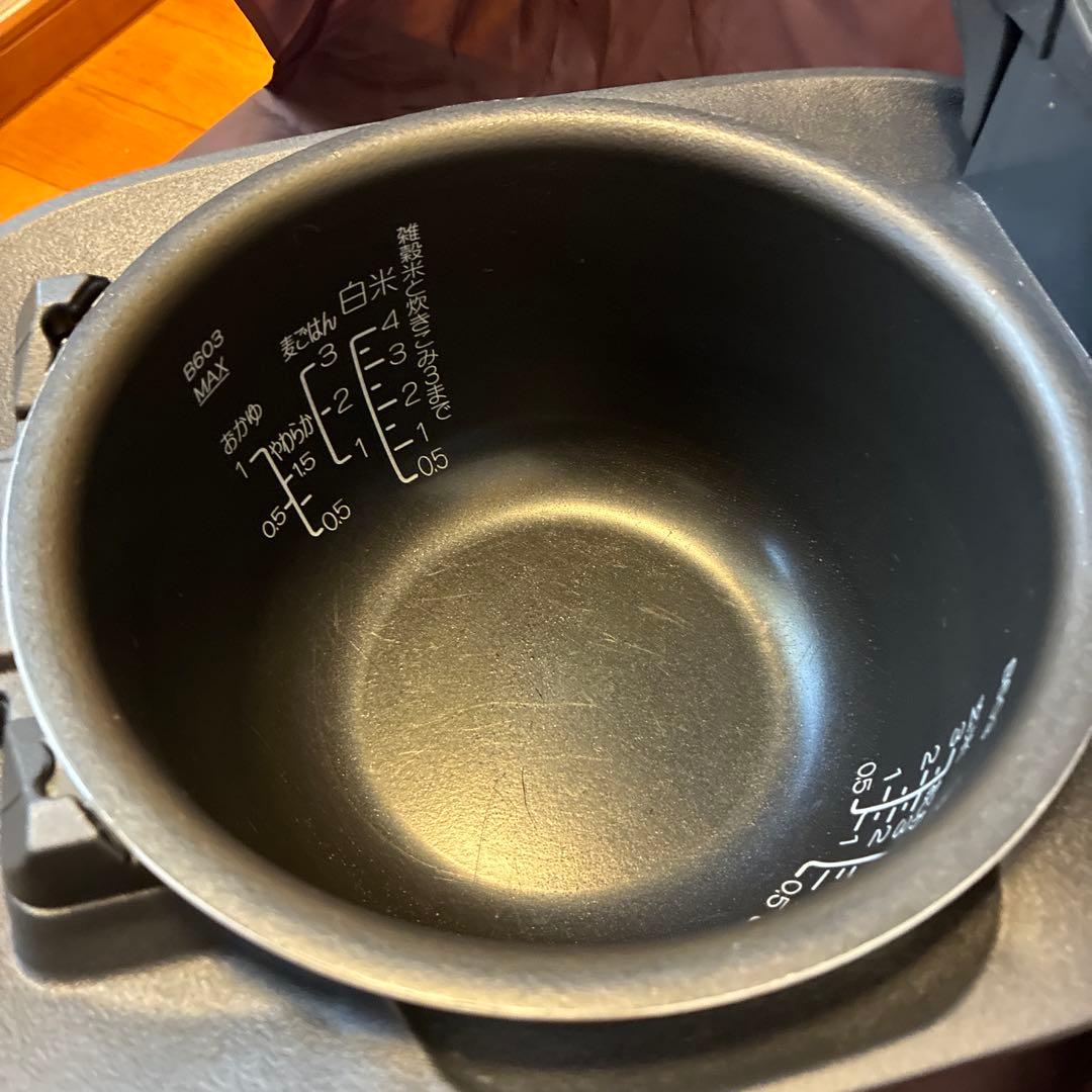 象印　炊飯器　NW-MA07 極め炊き　4合