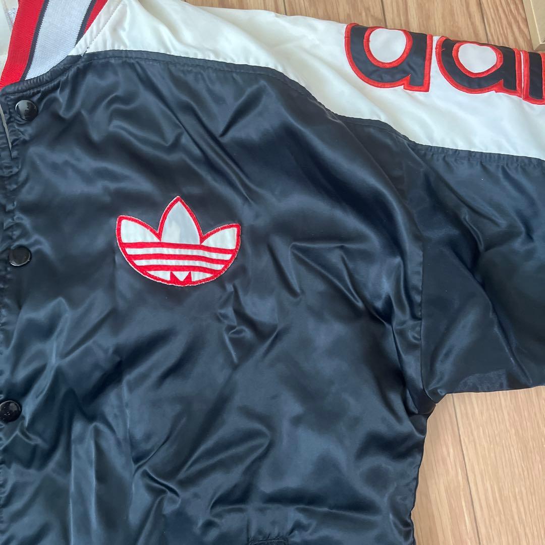 adidas ナイロンジャケット ボンバージャケット 黒/白/赤
