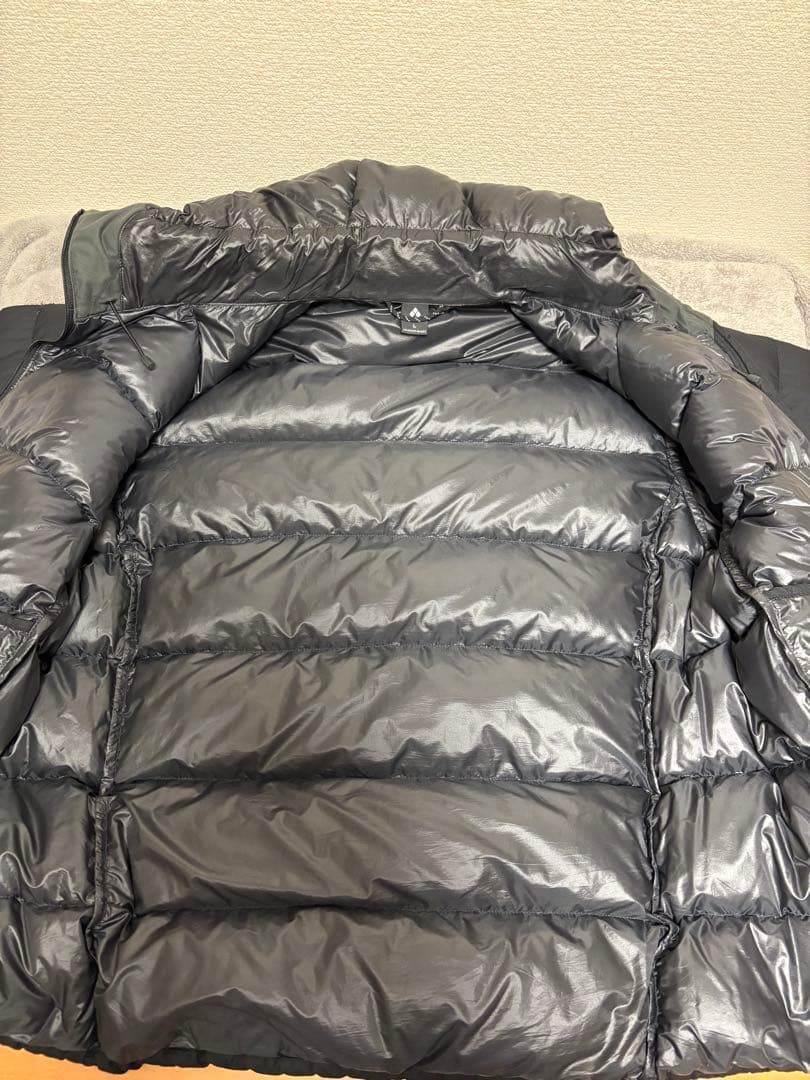 【廃盤品】mont-bell パーマフロストライトダウンパーカ 黒 L