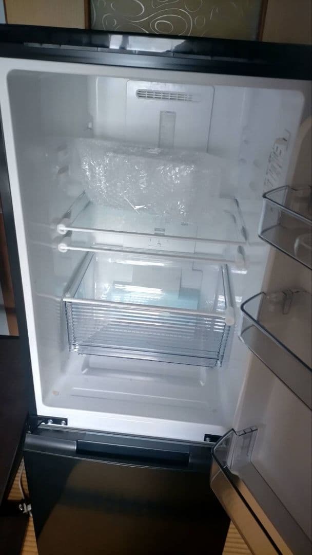 き*ん様 【美品】SHARP　2ドア冷蔵庫　2023年購入　179ℓ　SJ-18