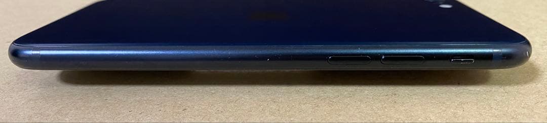 iPhoneSE(第三世代) SIMフリー バッテリー最大容量90%