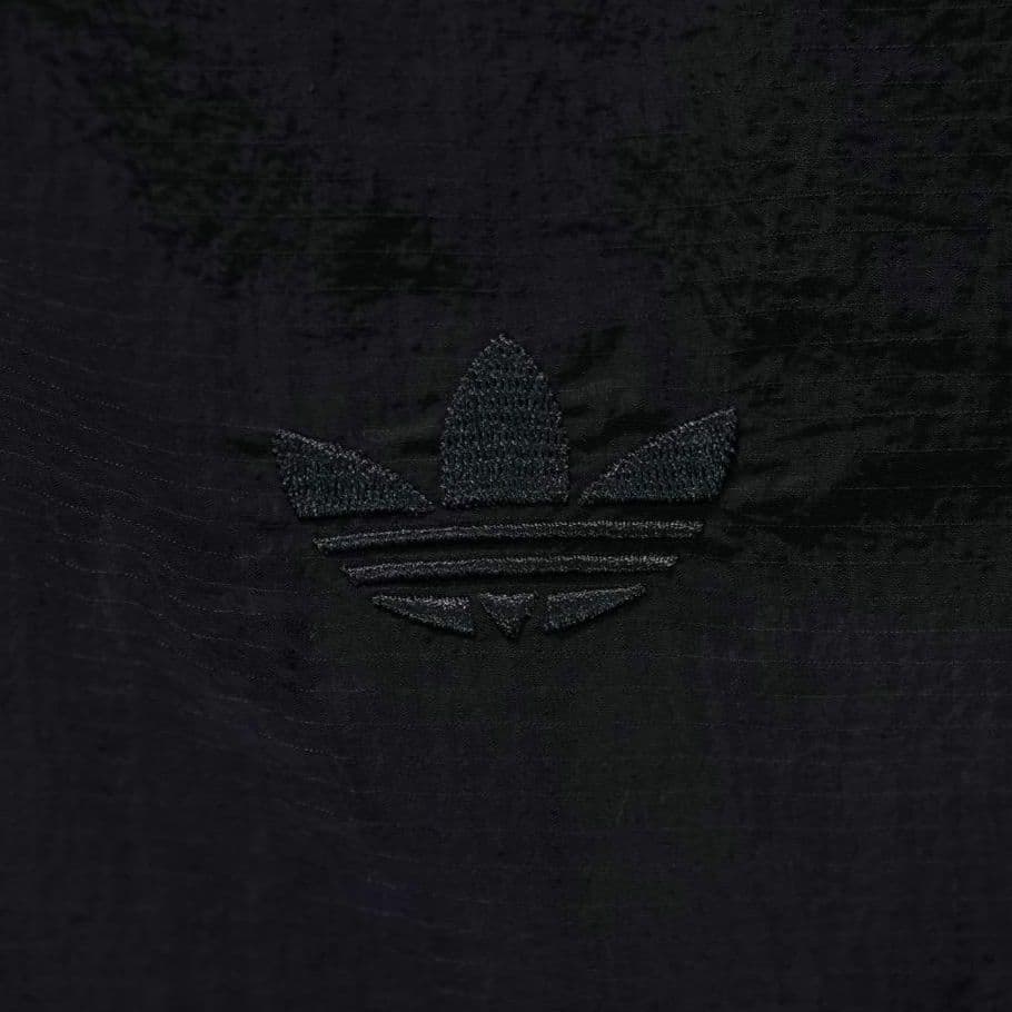 アディダス ナイロンジャケット 古着 ロゴ 刺繍 ライン 3XL 黒 17633