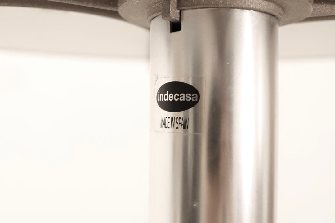 スペイン indecasa ガーデンテーブル ラウンドテーブル アルミ モダン