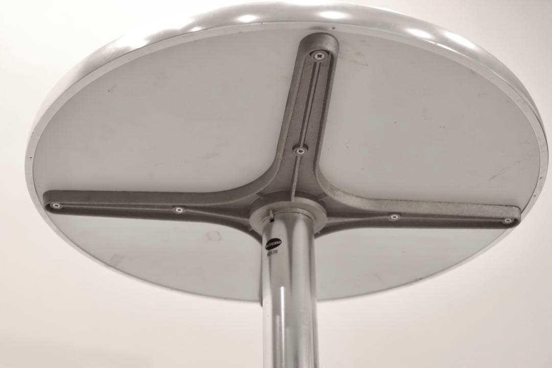 スペイン indecasa ガーデンテーブル ラウンドテーブル アルミ モダン