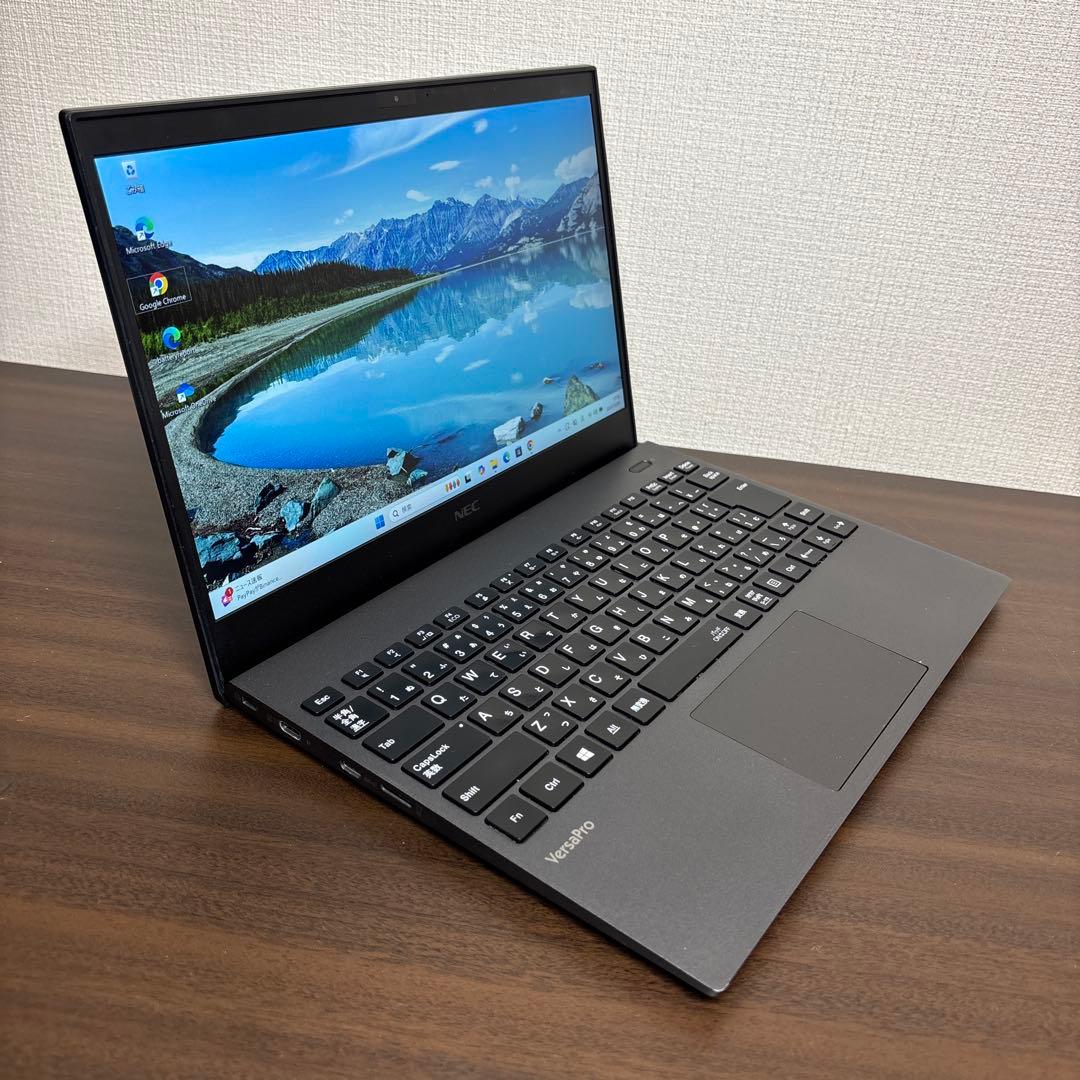 第10世代CPU！起動時間約10秒！超軽量&超高性能NEC製13.3型モバイル