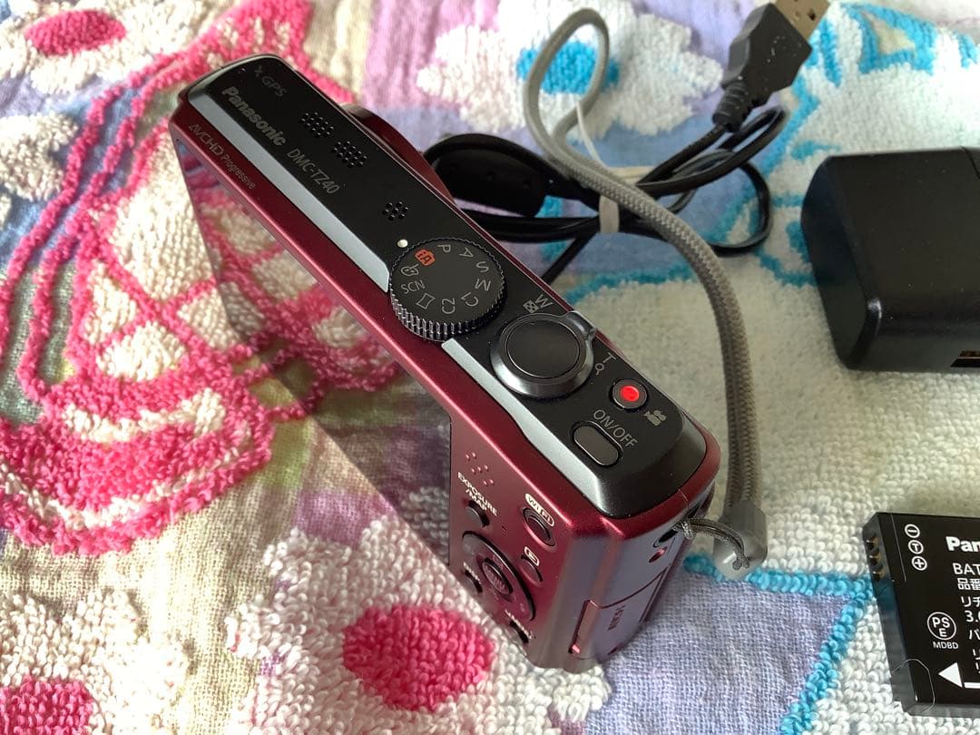 美品 Panasonic デジタルカメラDMC-TZ40-R Wi-Fi GPS