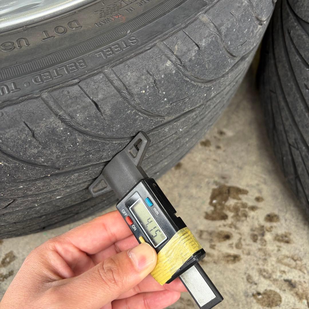 【美品】30プリウス ツーリングホイール 4本セット タイヤ溝あり