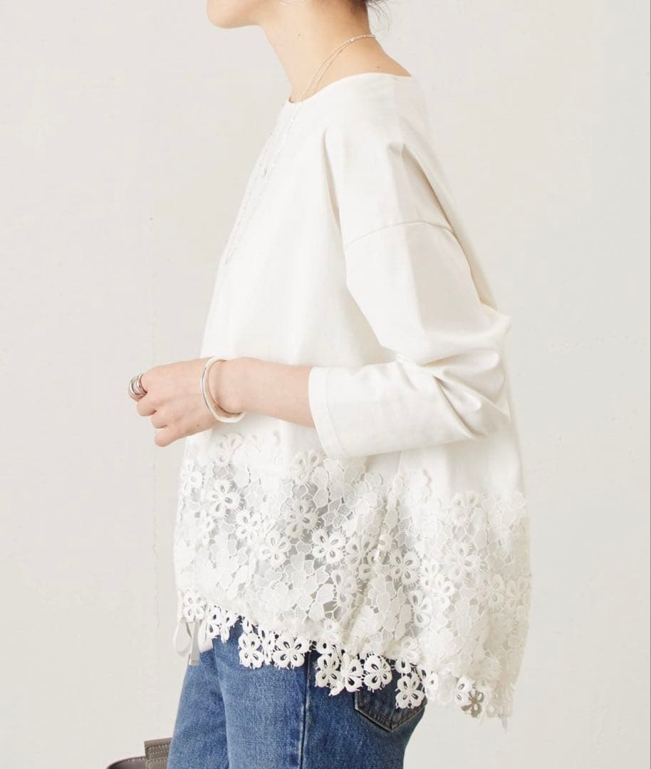 BEARDSLEY （ビアズリー） 裾レースカットソー　美品