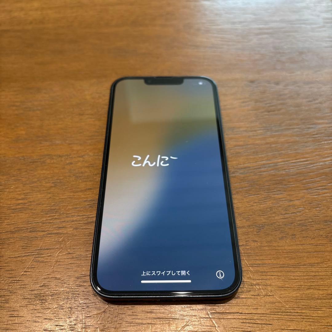 Apple iPhone 13本体 ブラック