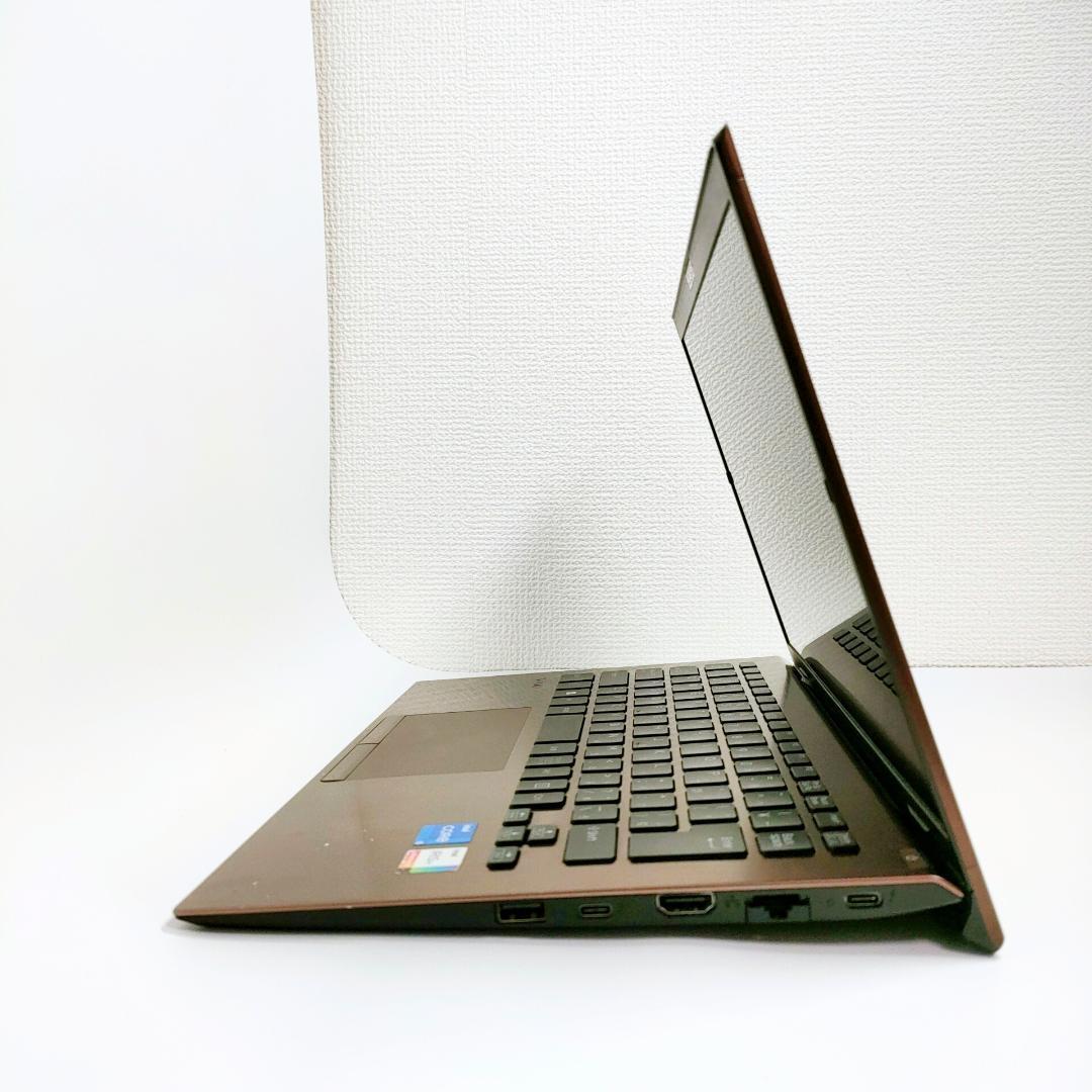 第11世代i5✨️4K/16GB/SSD/オフィス付きノートパソコン/バイオ