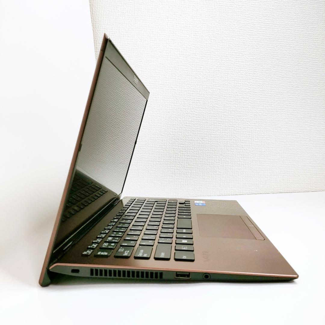 第11世代i5✨️4K/16GB/SSD/オフィス付きノートパソコン/バイオ