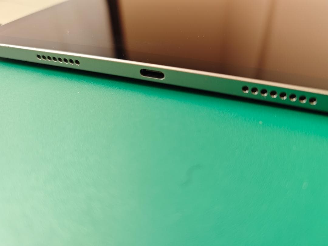 【バッテリー98%】iPad Pro (11インチ) 第4世代 128GB