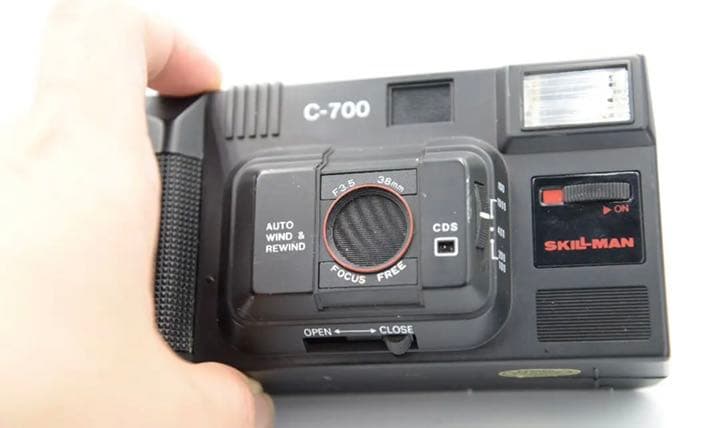 完動品　スキルマン　C-700 フィルムカメラ
