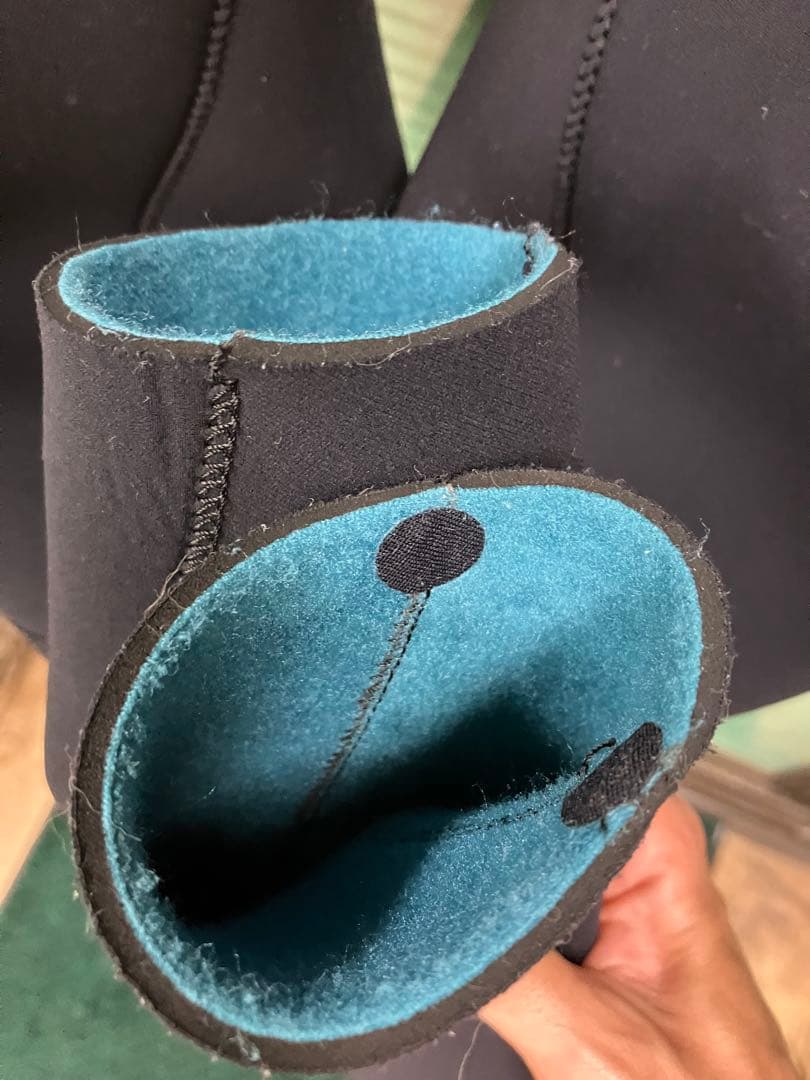 値下げ湘南発！国産MODISHウエットスーツＬサイズ　３ミリセミドライ起毛