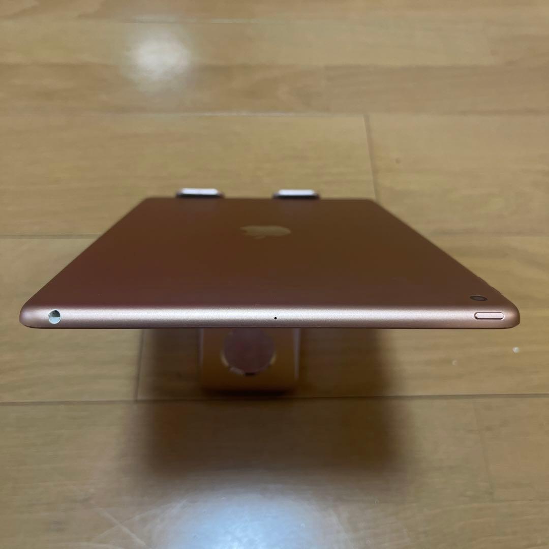 美品！iPad 8世代 10.2インチ　32G Wi-Fiモデル