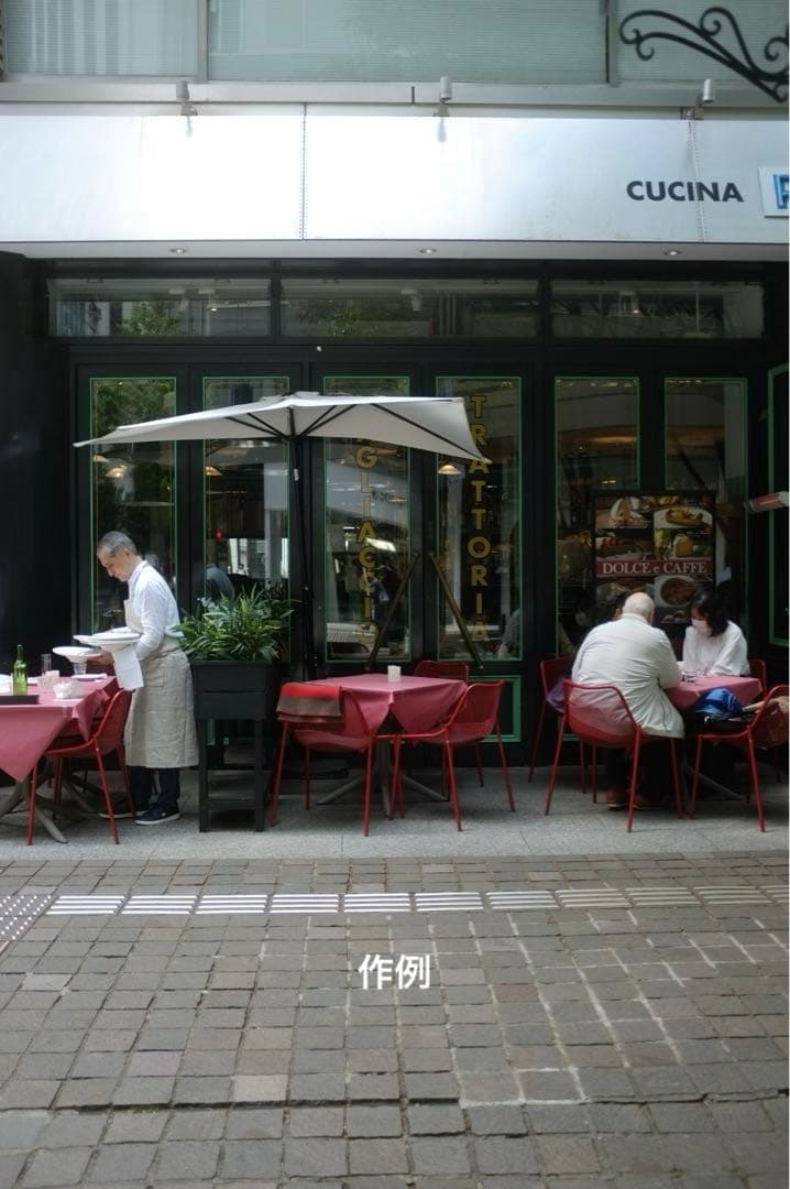 美品 fujifilm X100 オールドコンデジ　SDカード付　アクセサリ付