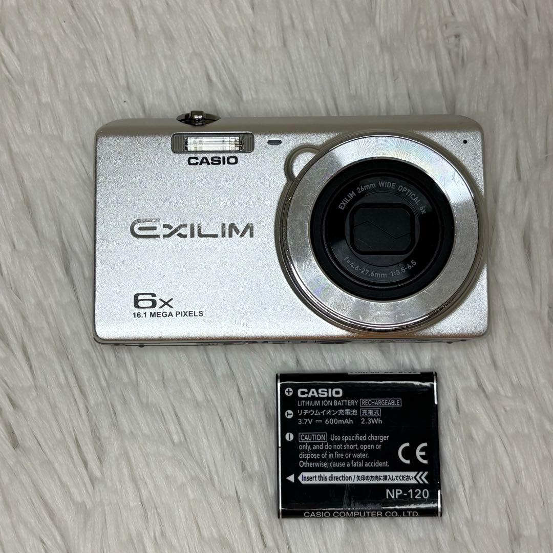 CASIO カメラ　エクシリム　EX-Z900 シルバー　コンデジ　動作品