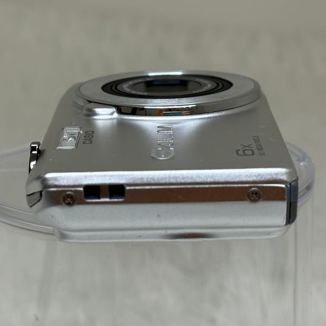 CASIO カメラ　エクシリム　EX-Z900 シルバー　コンデジ　動作品