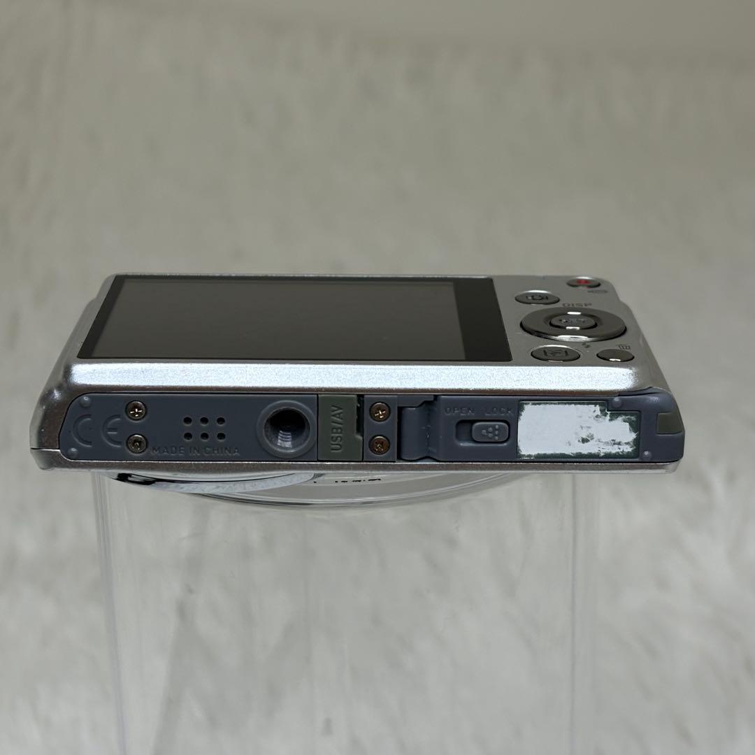 CASIO カメラ　エクシリム　EX-Z900 シルバー　コンデジ　動作品