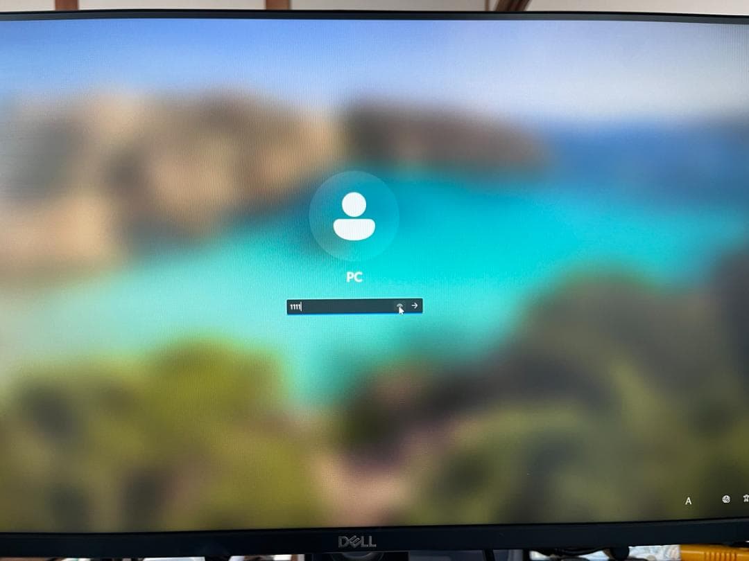 富士通ウルトラスモールPC ESPRIMO Q556/P 02