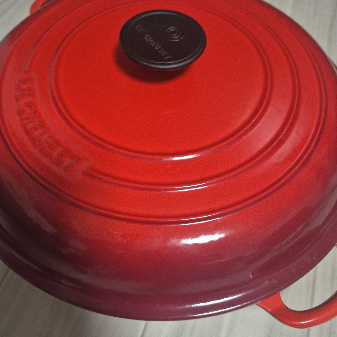 ル.クルーゼ　ビュッフェ　キャセロール　３０cm　チェリーレッド　約５kg　美品