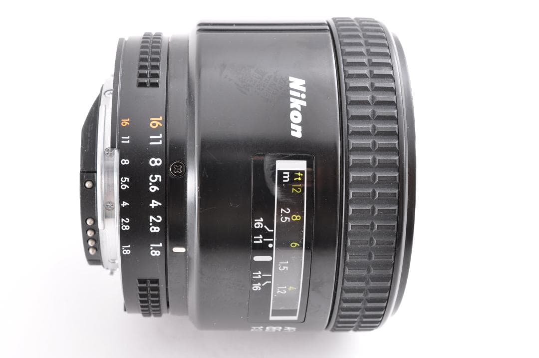 Nikon AF NIKKOR 85mm f/1.8　＃美品