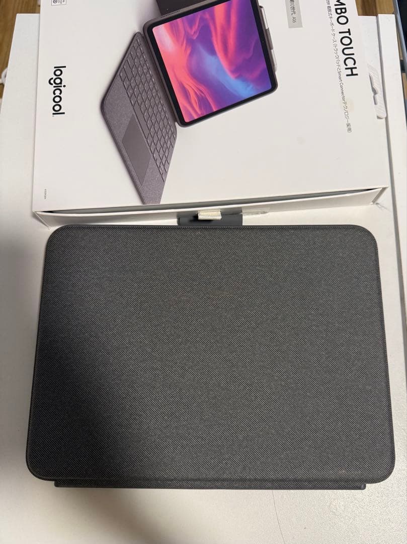 COMBO TOUCH（iPad 第10.11世代用）