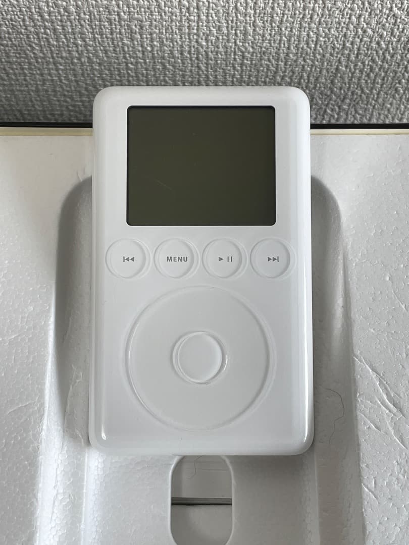 apple iPod A1040 第3世代 アイポッド M8946J/A