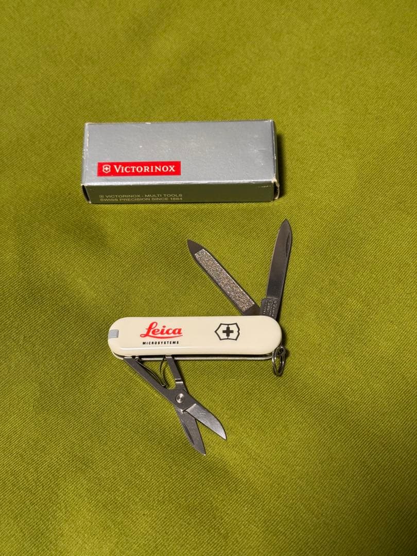 希少！LEICA mini II フィルムカメラ　腕時計　ナイフ　3点セット