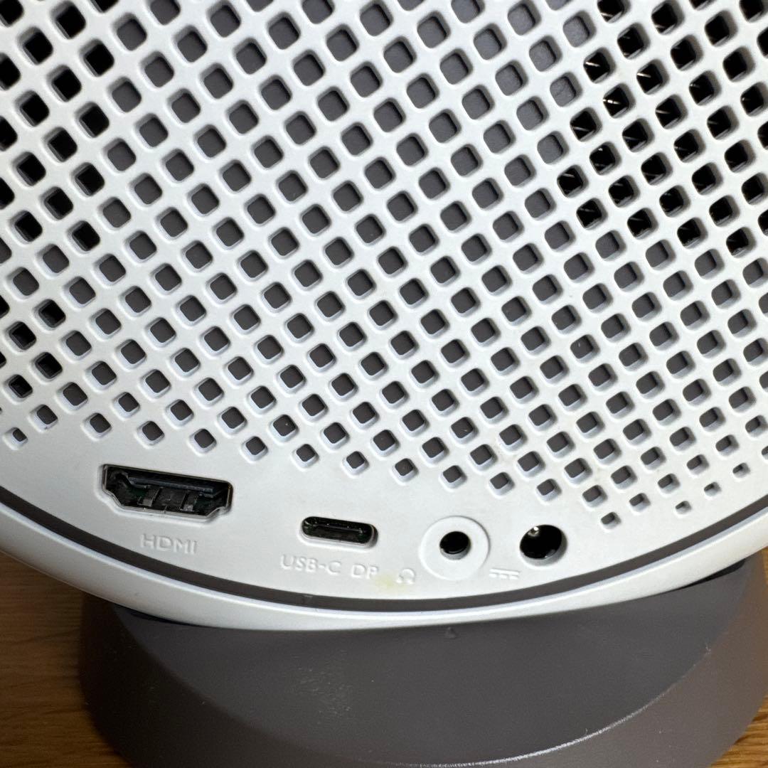 BenQ GV30 プロジェクター 本体　キャリーケース付き