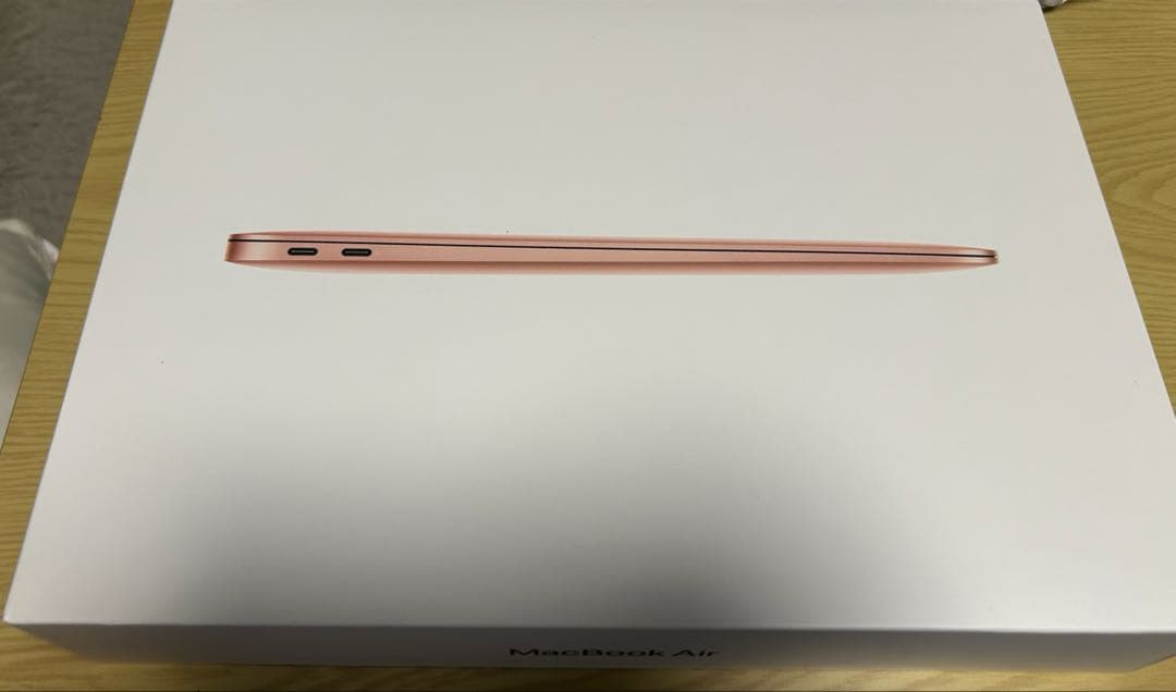 13インチMacBook Air ローズゴールド 256GB