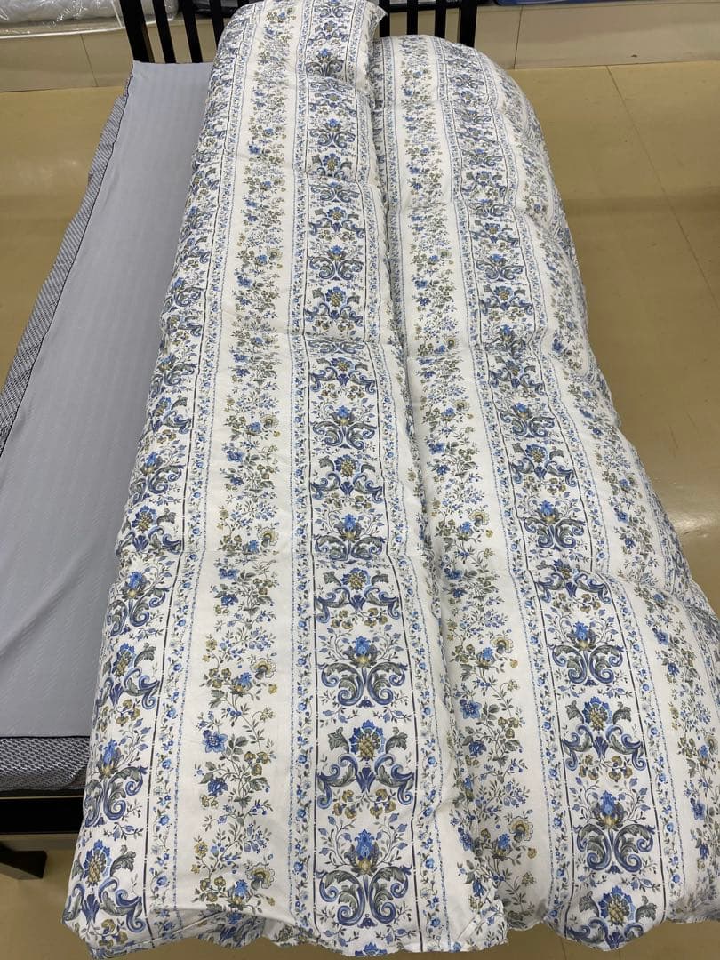 羽毛掛け布団・ホワイトダウン８５%・パワー３５０㎤/g以上・1,2kg・シングル