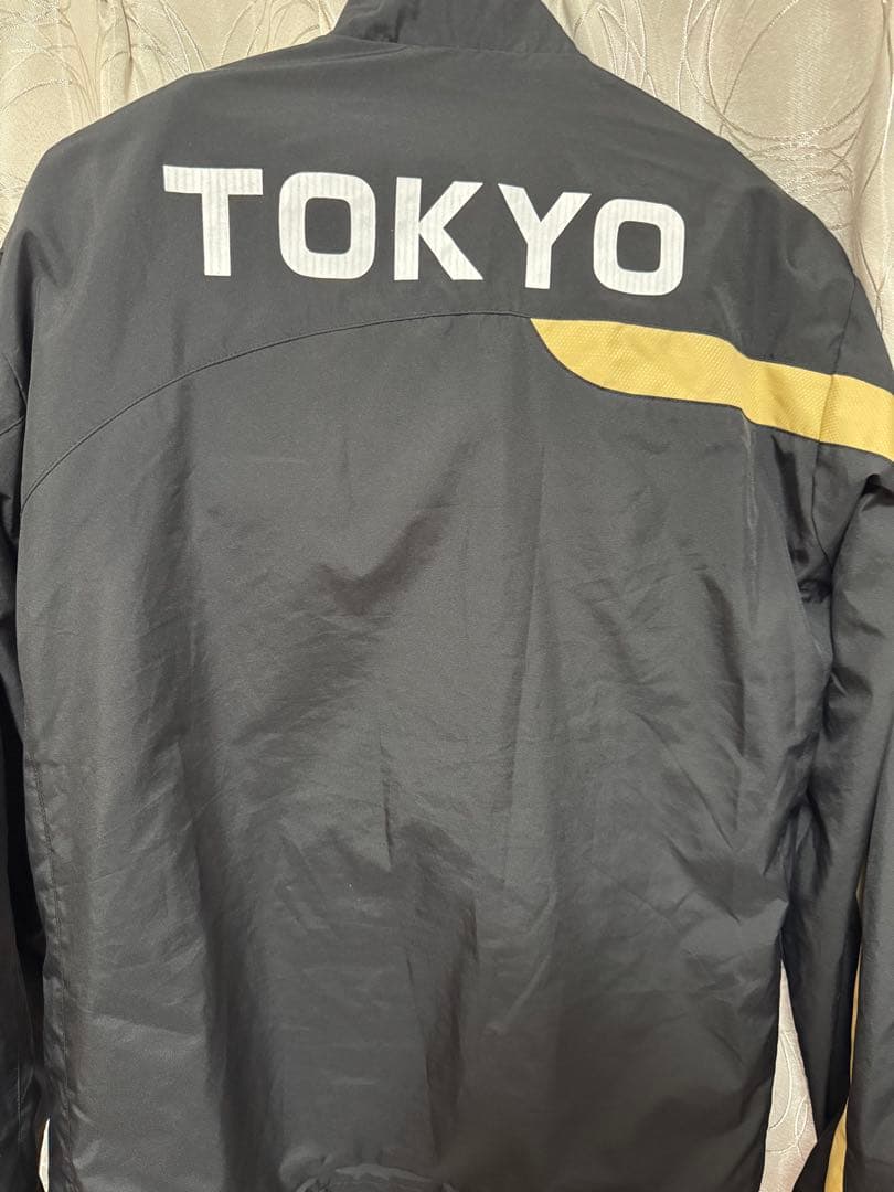 非売品　都道府県対抗駅伝 東京都代表選手支給品ウィンドブレイカーLサイズ　上下