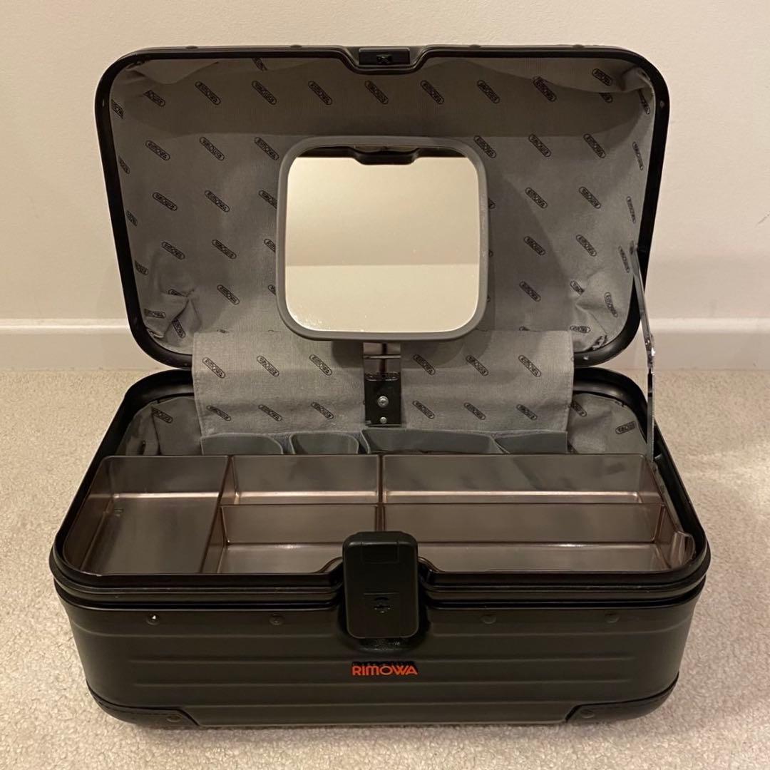 RIMOWA Samba Nova ビューティーケース 18L ブラック 鍵付