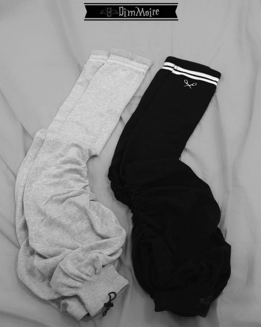 最終値下げ 新品未使用 dimmoire 学園ニーハイウォーマー ブラック 黒色