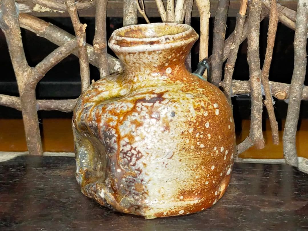 ♥新品♥　信楽焼　蹲る　♥　上田寿方　極上作品　共箱付き　花瓶　花器