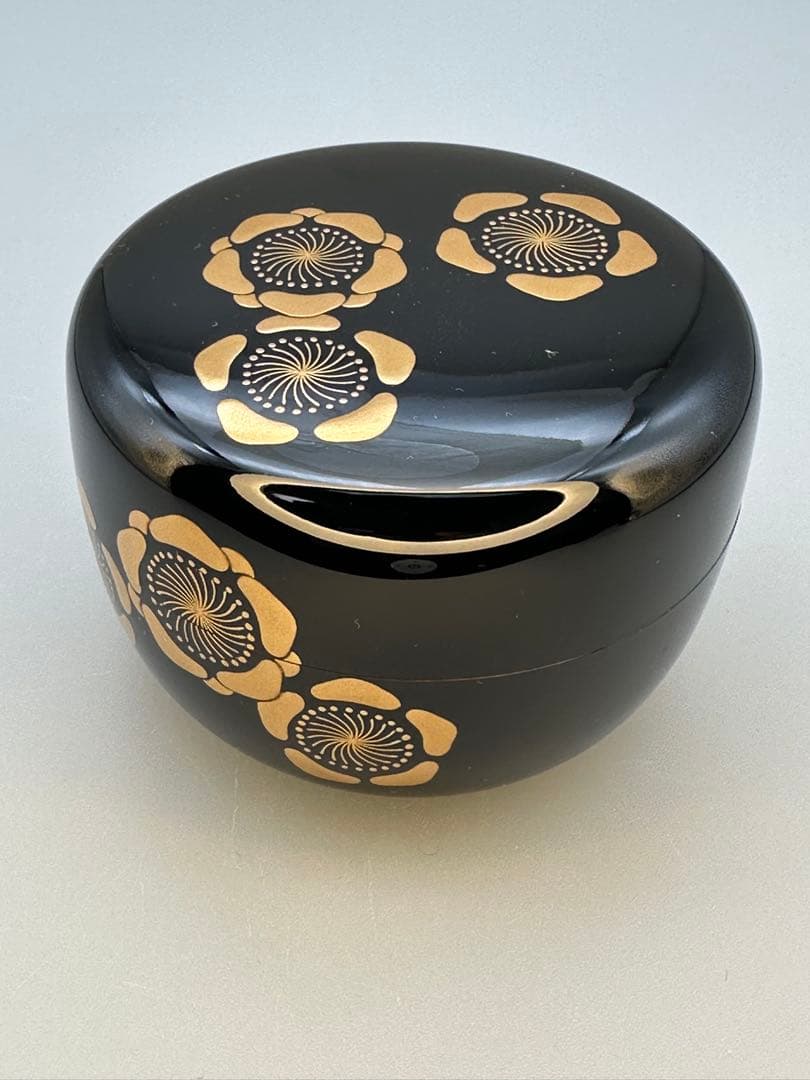 すーへー茶道具　棗　岡本康伸　溢れ梅蒔絵