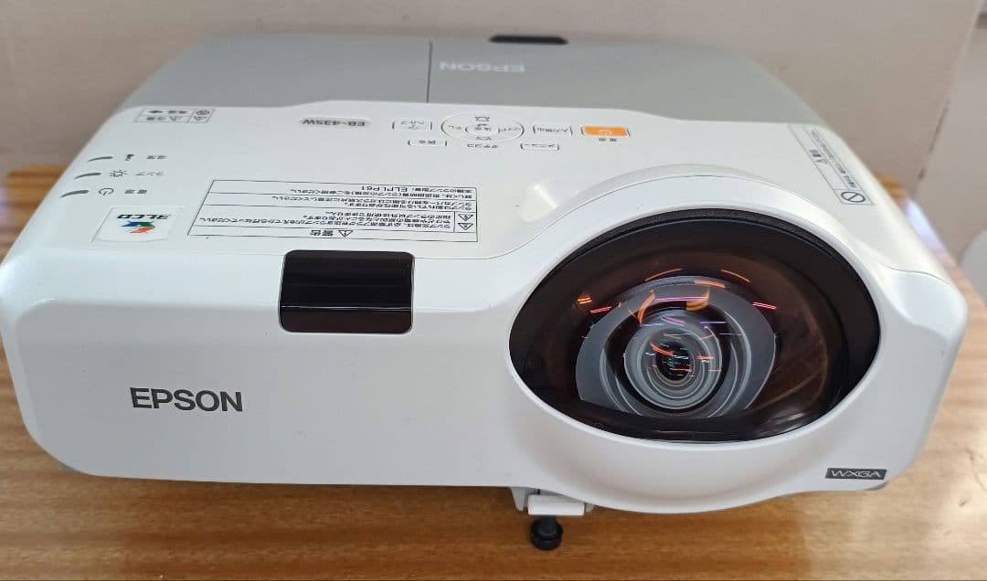 Epson EB-435W プロジェクター本体
